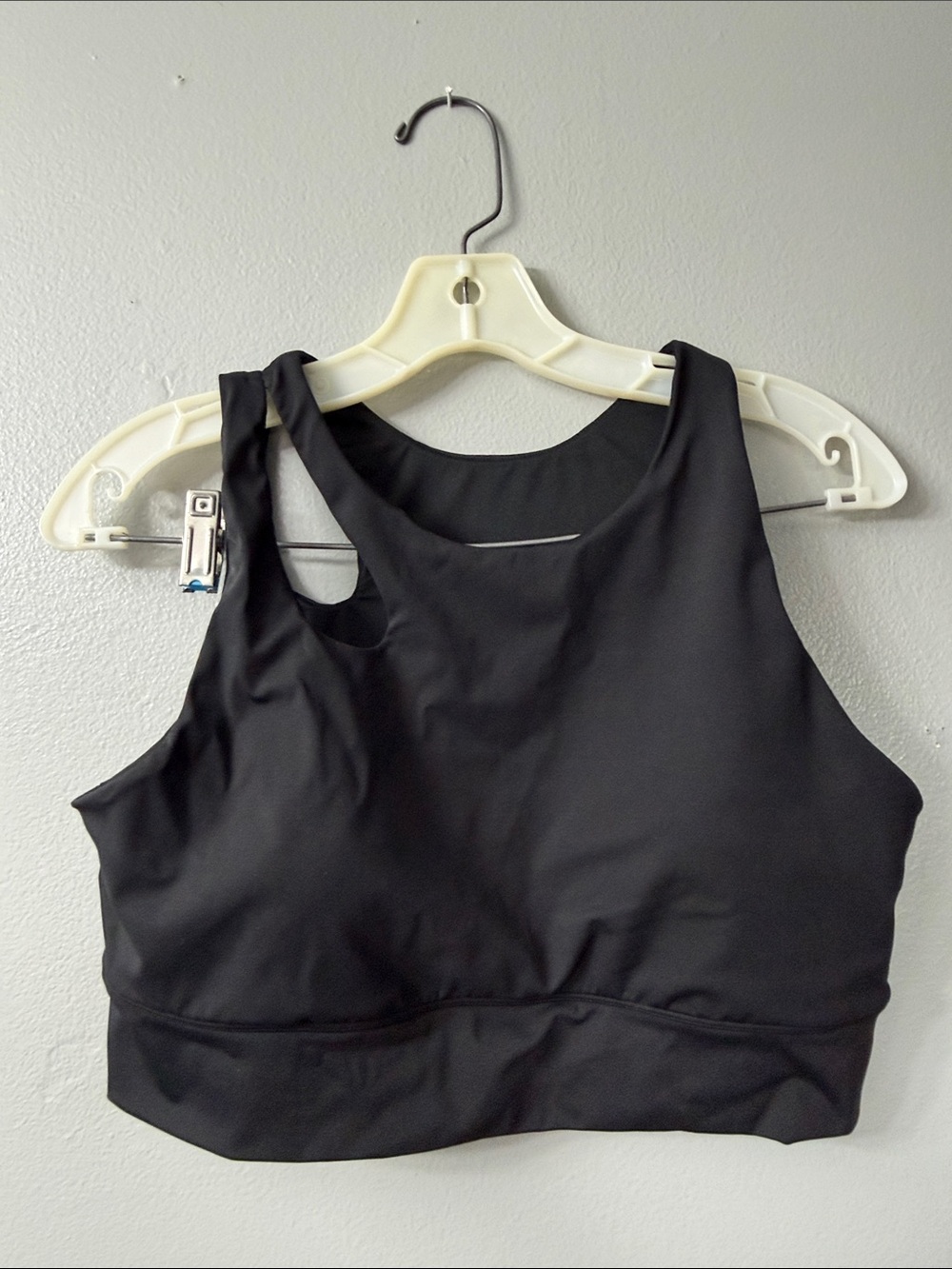 Gilly Hicks Black High-Neck Sports Bra xl